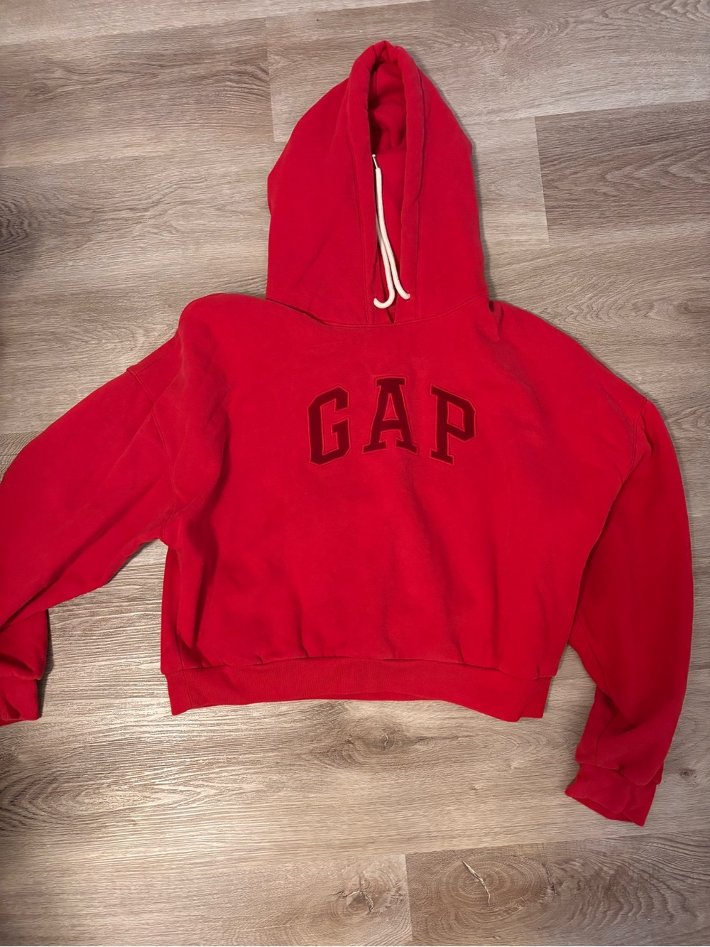 Women’s boxy gap sweater